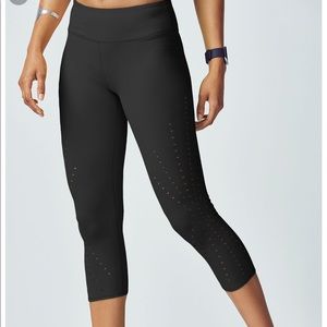 Fabletics Angela Capri